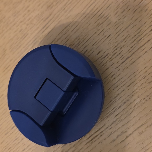 Starbucks Chicago Travel Mug with Blue and Orange Design *Read Description) - Picture 7 of 8